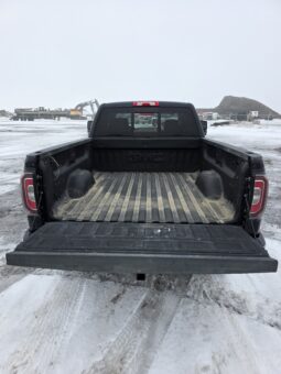 
										2018 GMC Sierra 1500 Truck full									