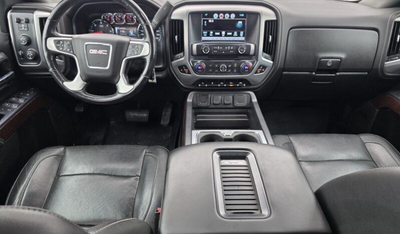 
								2018 GMC Sierra 1500 Truck full									