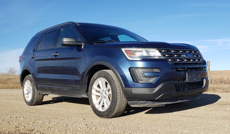 
								2017 Ford Explorer SUV full									