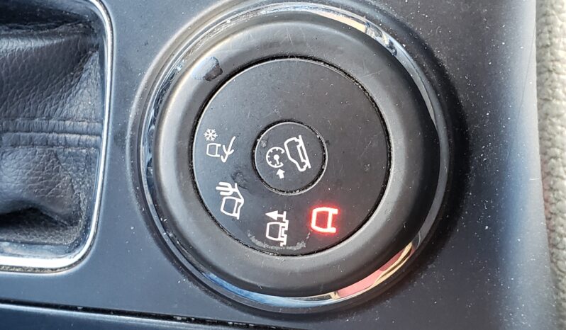 
								2017 Ford Explorer SUV full									