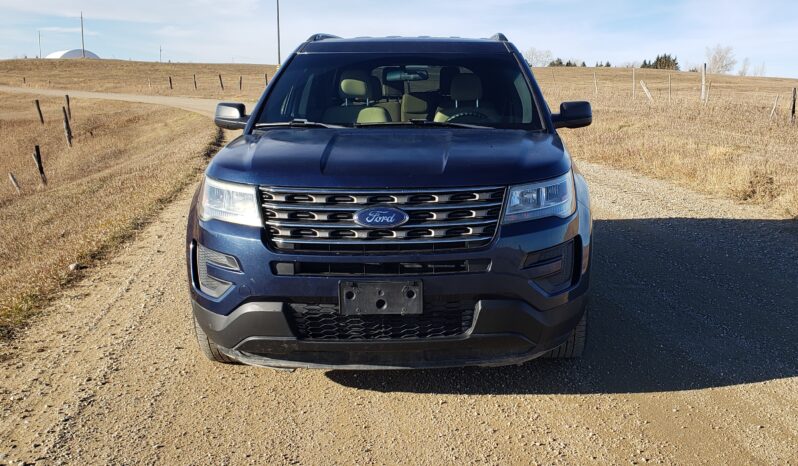 
								2017 Ford Explorer SUV full									