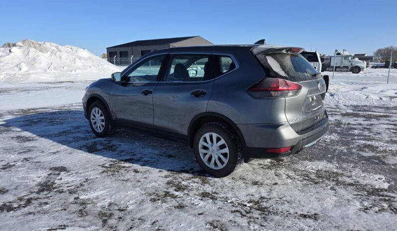 
								2018 Nissan Rogue S SUV full									