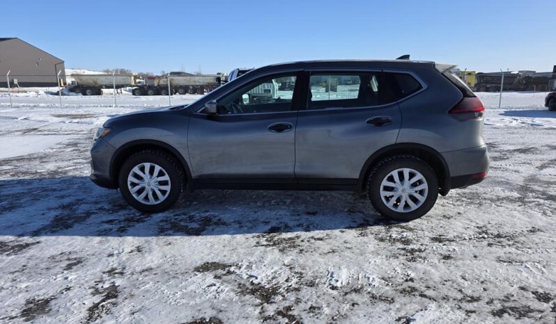 
								2018 Nissan Rogue S SUV full									