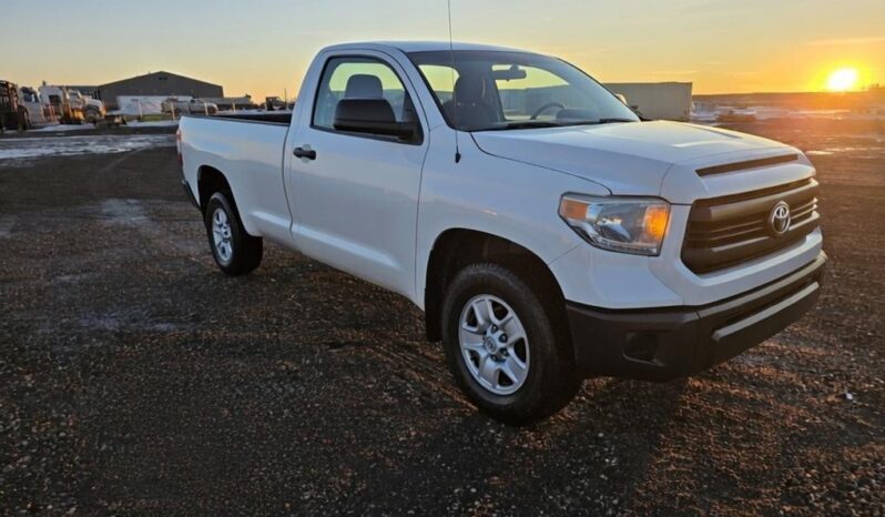 
								2014 Toyota Tundra SR Truck full									