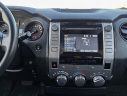 
										2014 Toyota Tundra SR Truck full									