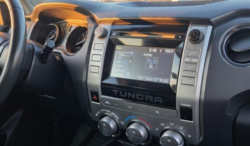 
								2014 Toyota Tundra SR Truck full									