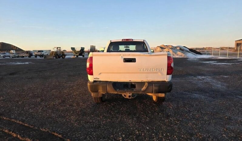 
								2014 Toyota Tundra SR Truck full									